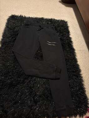 Sean John Men's Sport Luxury Black Jogger Sweatpants with Double Zip Cargo Pocke